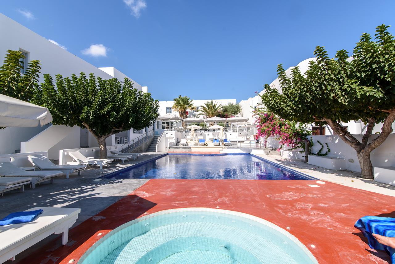 Kamári Rk Beach Hotel מראה חיצוני תמונה