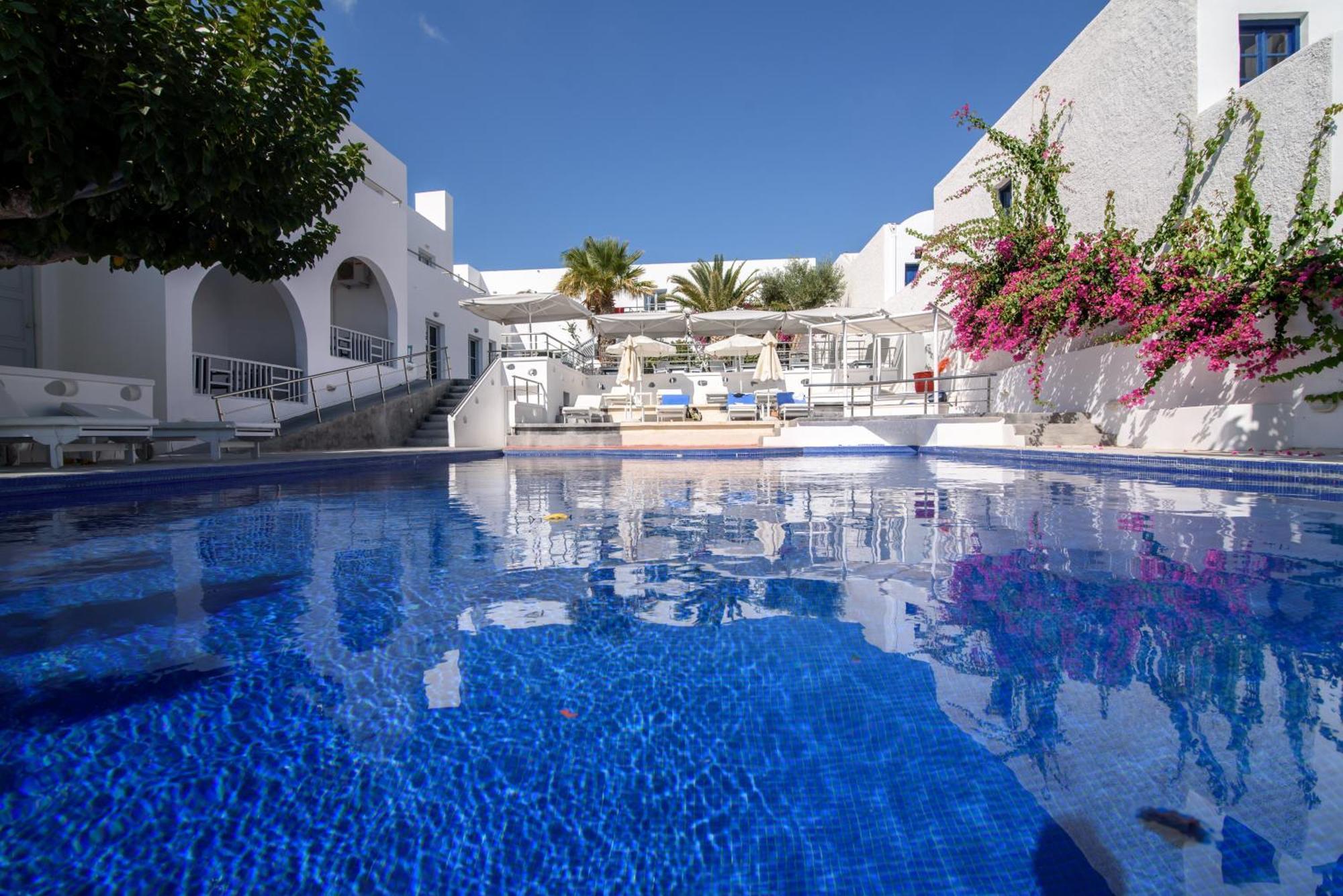 Kamári Rk Beach Hotel מראה חיצוני תמונה